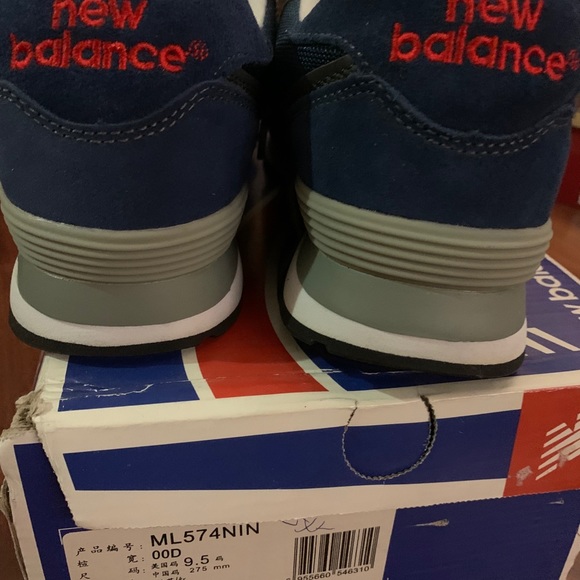 New balance sneakers - Picture 3 of 3